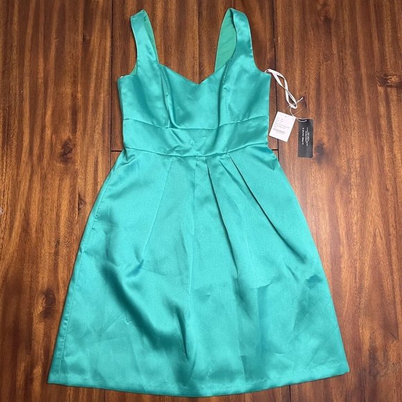 Alfred Sung Jade Green Satin Cocktail Bridesmaid Dress with Pockets Size 12 - Picture 1 of 9